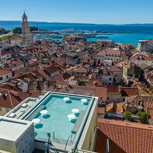 Cornaro 5*, Split Croatia